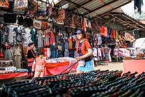 BIB: 
                            <button type="button" onclick="openModal(25581107)" class="btn btn-primary btn-sm float-right btn-popup" data-toggle="modal" data-target=".modal-high-quality">
                        <i class="fas fa-shopping-cart"></i> Add to Cart
                    </button>
                                            <button type="button" onclick="isThisMe(25581107, true)" class="btn btn-success btn-sm float-right btn-popup btn-isme hidden" data-toggle="tooltip" data-placement="bottom" title="นี่คือรูปของคุณใช่ไหม คลิกที่นี่เพื่อเอาเข้าอัลบั้ม">
                        <i class="fas fa-plus"></i> Add to album
                    </button>
                    <button type="button" onclick="isThisMe(25581107, false)" class="btn btn-warning btn-sm float-right btn-popup btn-isnotme hidden">
                        <i class="fas fa-ban"></i> Remove from album
                    </button>